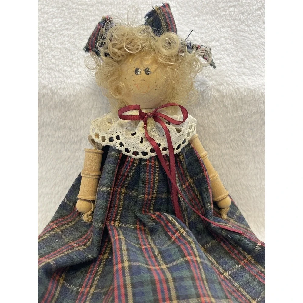 Vintage Wooden Peg Doll Folk Art‎ Plaid Dress Decorative Handmade Figure